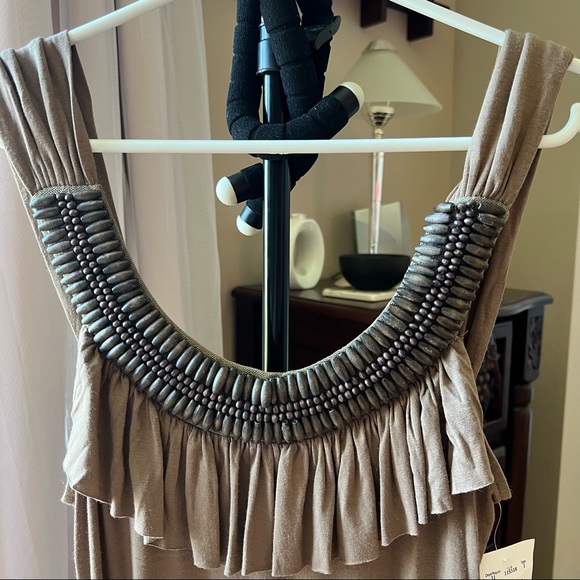 NWT Taupe Sleeveless Resort Dress with Neckline Wooden Bead Detail - Picture 5 of 6